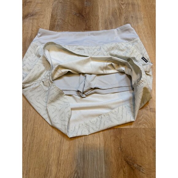 Patagonia Lined Skort With Dotted Wave Pattern In Cream & White M - Picture 3 of 8